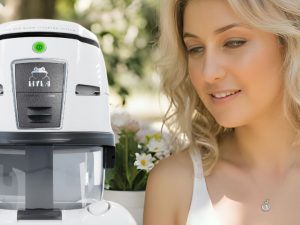 40200 HYLA EST – Valkoinen juhlamalli sähkömoottoriharjalla